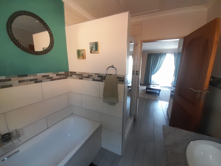 4 Bedroom Property for Sale in Cashan North West